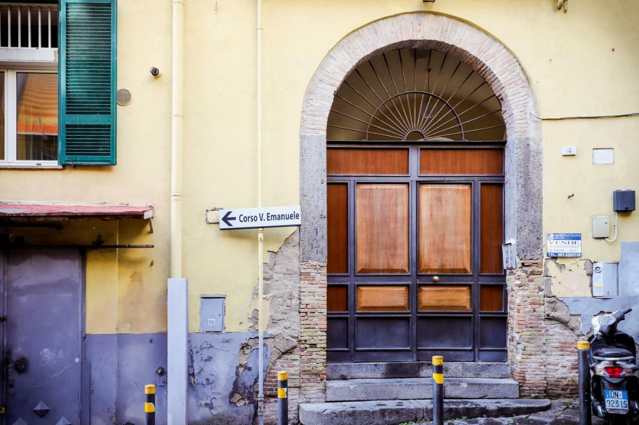 Вилла La Casa Di Zucca Sopra Piazza Plebiscito! Неаполь Экстерьер фото